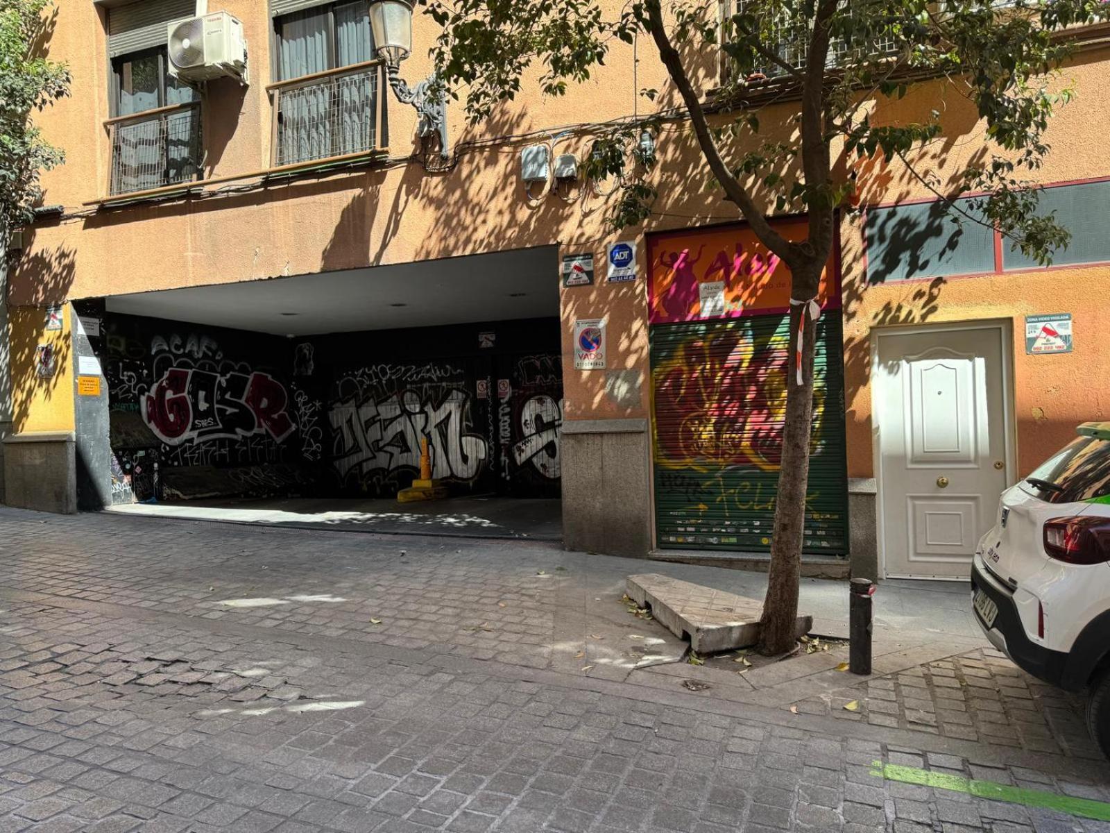 Hostal Abadia Madrid — Fotók 1